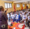 MONT AMBA : LOUIS D'OR BALEKELAYI ENCERCLE LES 5 COMMUNES DE SA CIRCONSCRIPTION.