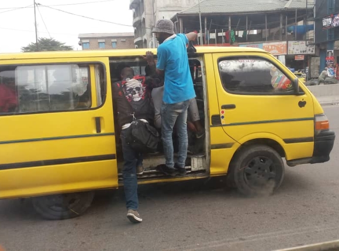 Tarifs du transport en commun à Kinshasa : un décret sans effet ?