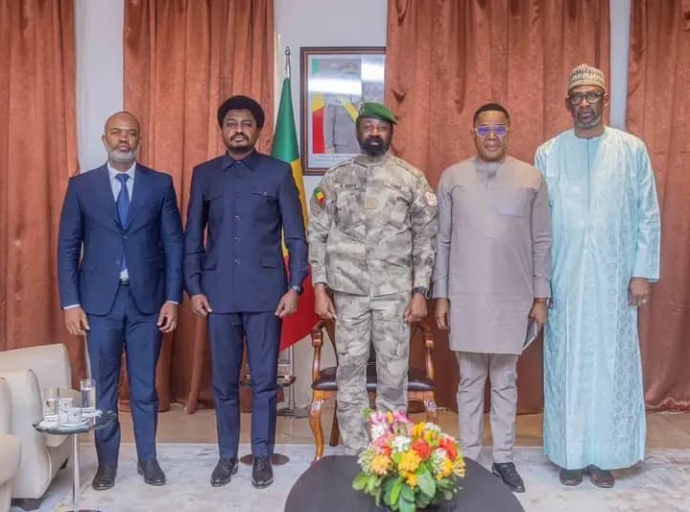 Enjeux sécuritaires à l'Est de la RDC : Constant Mutamba envoyé spécial de Félix Tshisekedi au Mali et au Sénégal