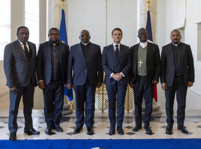 CRISE SÉCURITAIRE EN RDC : CENCO ET ECC REÇUES PAR EMMANUEL MACRON