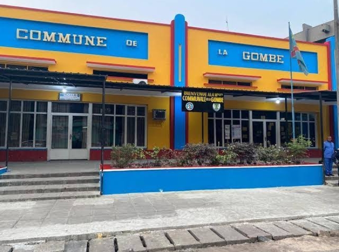 Kinshasa: le bourgmestre de la Gombe tombe par une motion de défiance