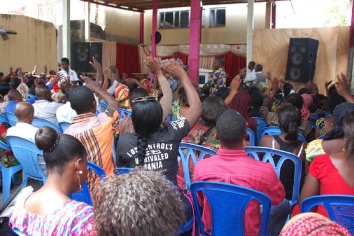 RELIGION/EGLISE DU REVEIL: UN PASTEUR ENGROSSE UNE PROPHETESSE CHEZ KABUNDI WA LESSA