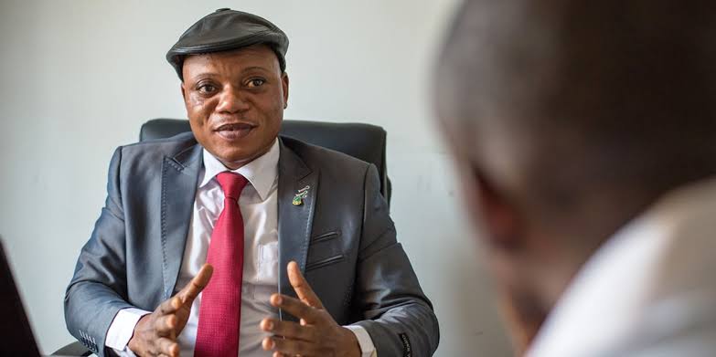 UDPS: A SON TOUR, KABUND REPOND À KABUYA ( interdit aux cardiaques
