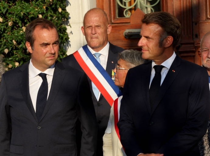 FRANCE : LE PREMIER MINISTRE SÉBASTIEN LECORNU PRESENTE SA DEMISSION 