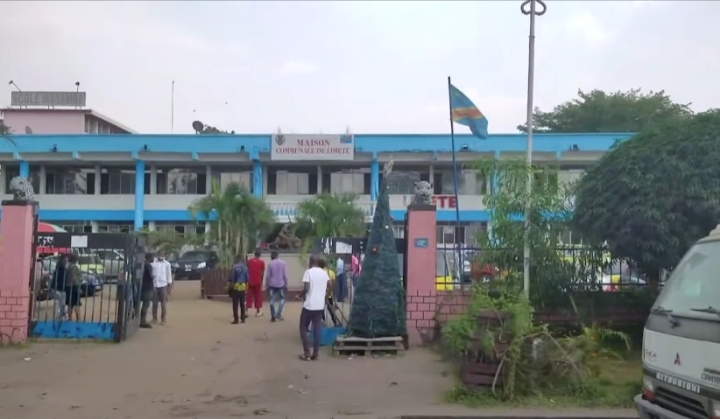 KINSHASA: LA MAISON COMMUNALE DE LIMETE SOMMÉE DE DÉGUERPIR SOUS 7 JOURS