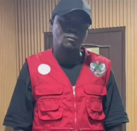 Kinshasa : un agent de la brigade routière révoqué après une vidéo virale