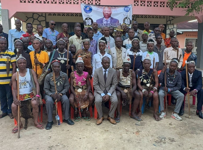 Maniema : Quand l'honorable Hervé Katchelewa, le chouchou de kindu reste l'homme du peuple 