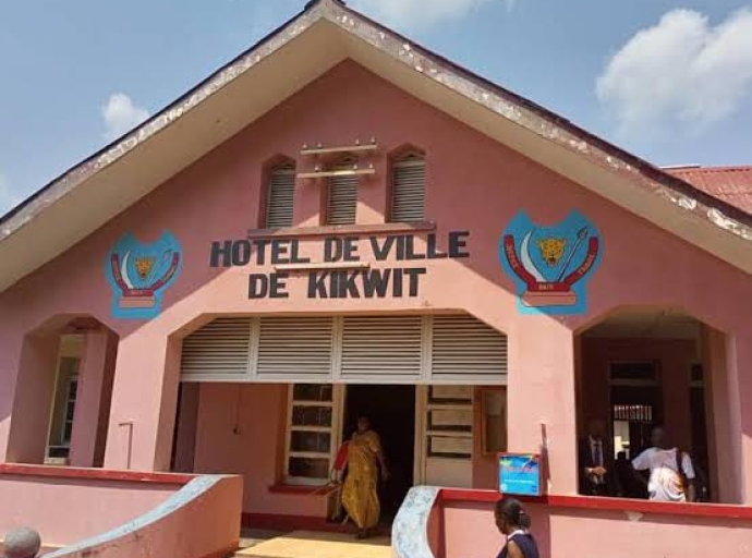 Kikwit : le maire convoqué d’urgence à Kinshasa par le ministère de l’Intérieur