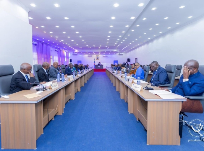 RDC : à Bandundu-ville, le gouvernement lance l’offensive pour sauver la RN17 et relancer l’économie du Grand Bandundu