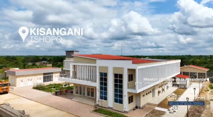 RDC : des laboratoires modernes rapprochent les soins de santé de la population