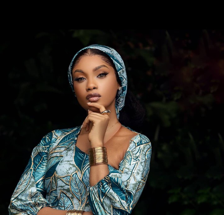 Affaire Rebo Tchulo : entre vol présumé et polémique virale, la chanteuse saisit la justice