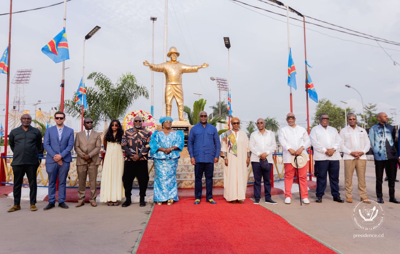 Dix ans après, la Nation honore Papa Wemba : Tshisekedi en recueillement à Molokaï