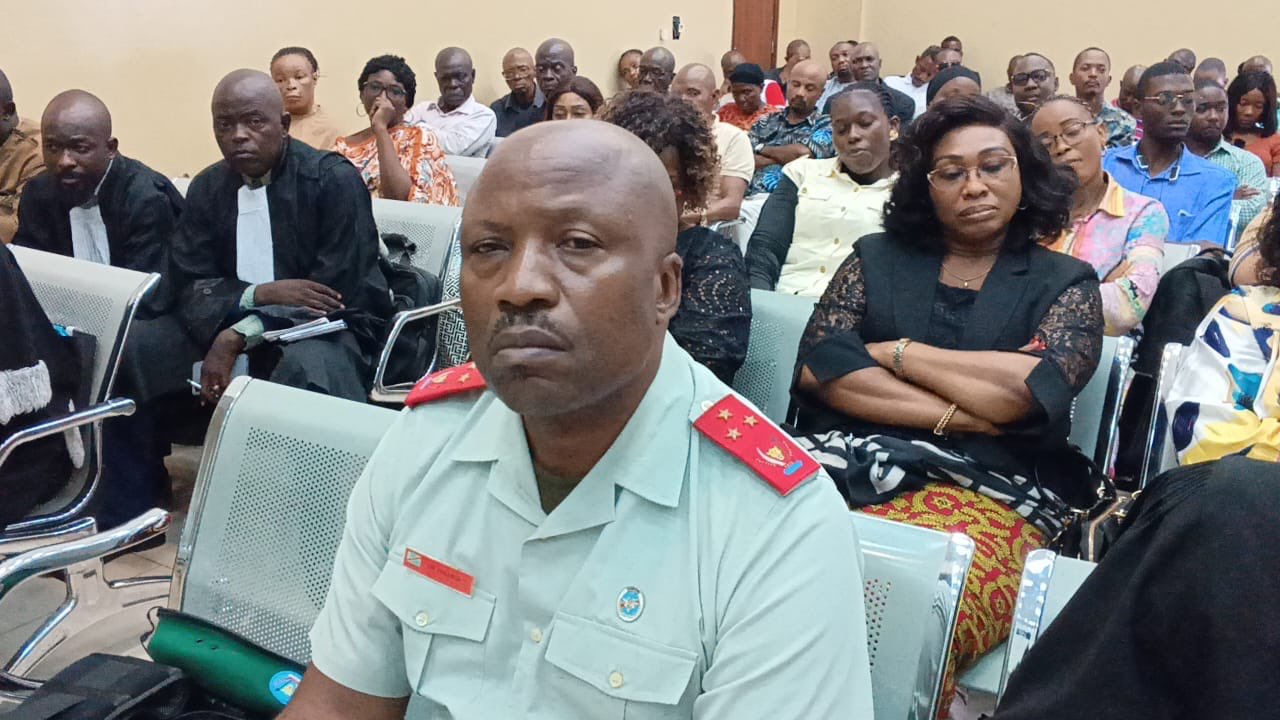 Trahison présumée : le parquet militaire réclame la prison à vie contre le général Philémon Yav