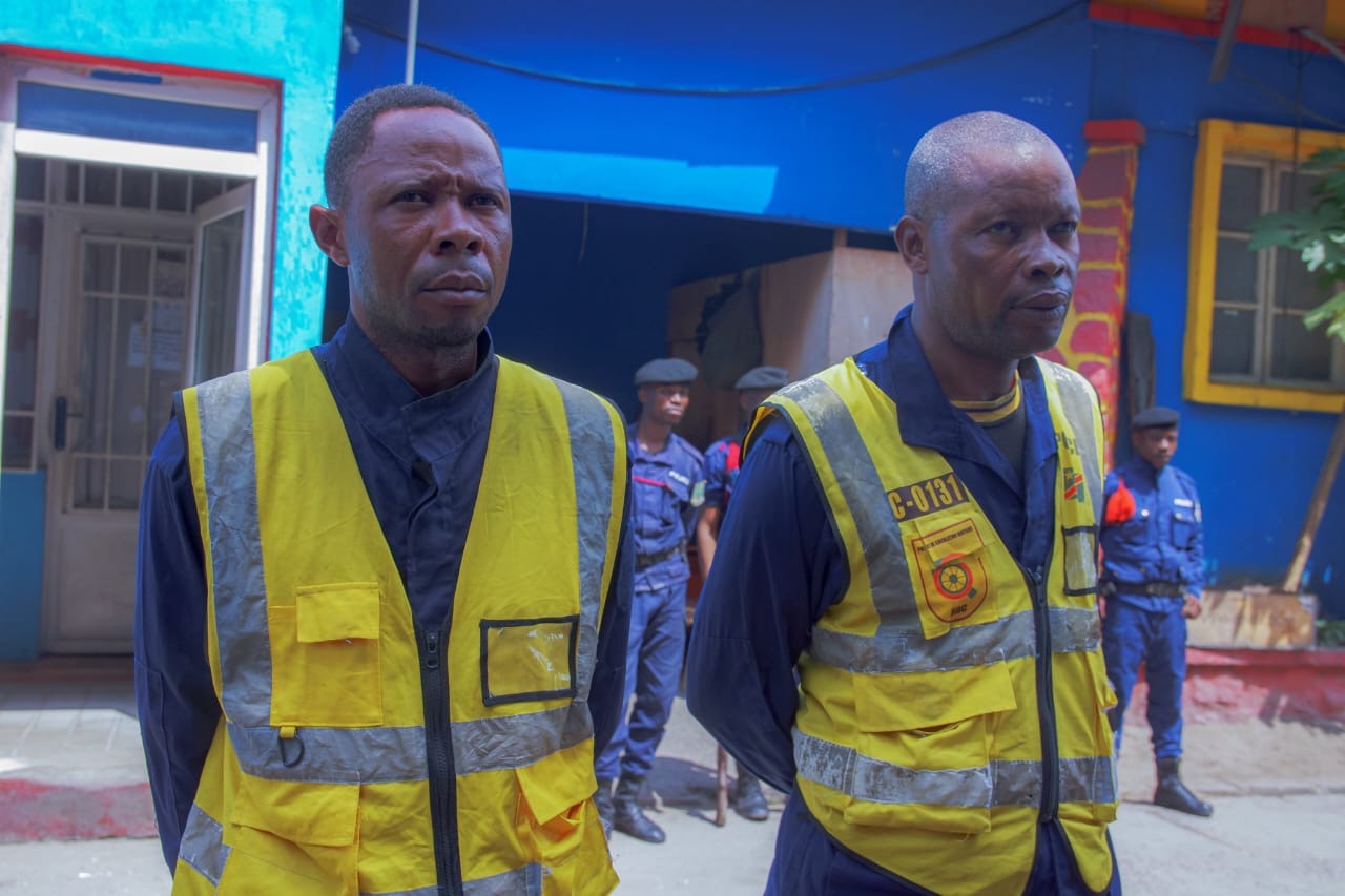 Kinshasa : deux policiers de circulation routière arrêtés après une altercation avec un conducteur
